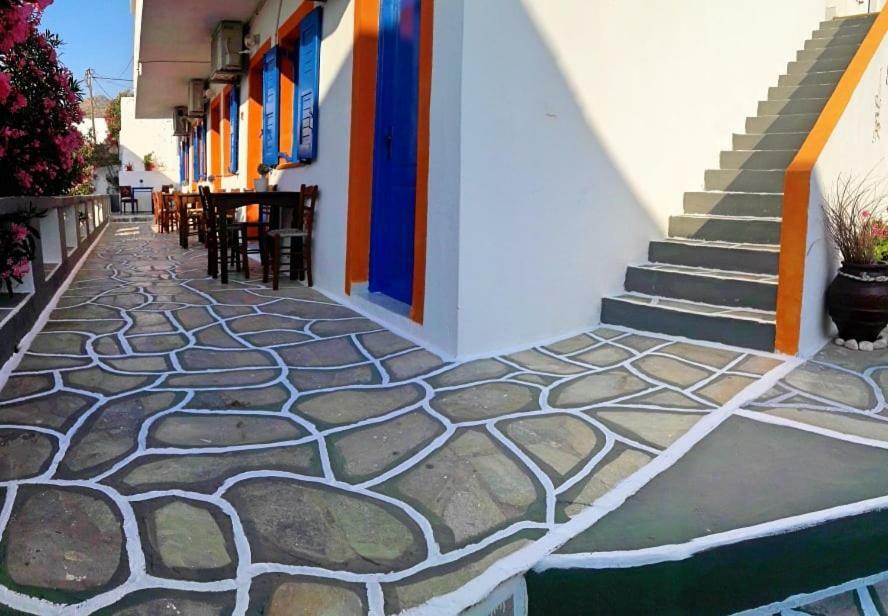 George'S Place Chora de Ios Exterior foto